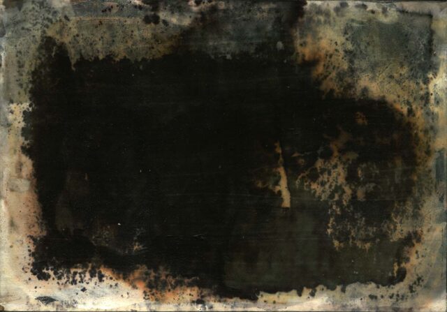 Scorched images, the inside of fire