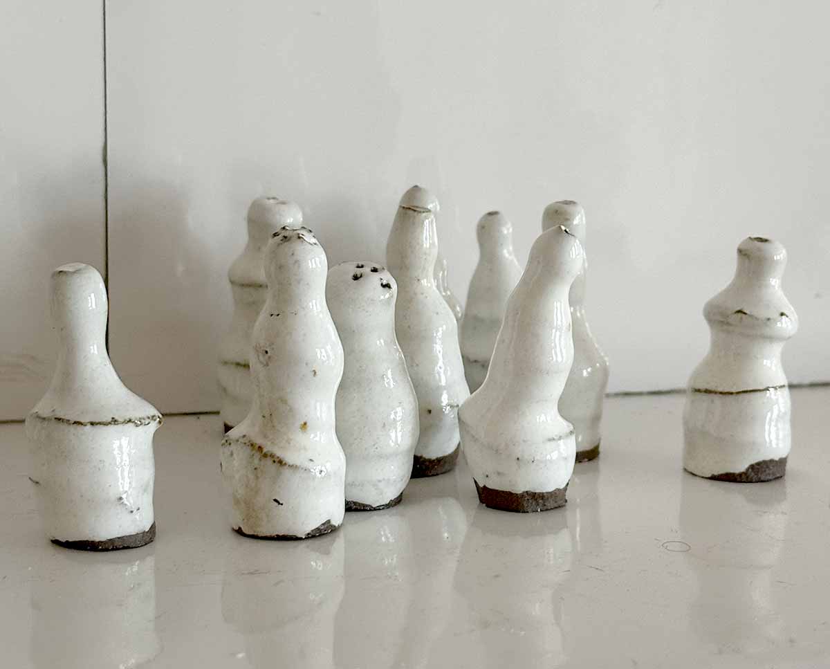Figurines ceramics